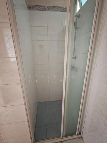 Oleander Towers, 911 Lorong 1 Toa Payoh, Balestier / Toa Payoh, Room Rental, 100 sqft, Apartment For Rent, by Steve Ng Chih Wei, 500290351 - Bathroom - PropertyGuru.com.sg