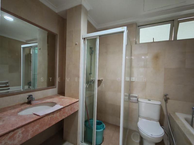 Oleander Towers, 911 Lorong 1 Toa Payoh, Balestier / Toa Payoh, Room Rental, 250 sqft, Apartment For Rent, by Steve Ng Chih Wei, 500290352 - Bathroom - PropertyGuru.com.sg
