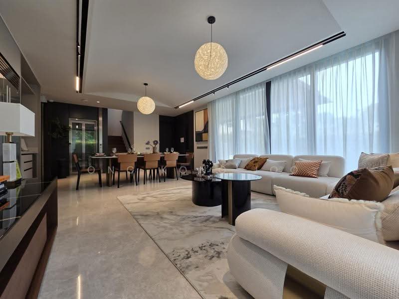 Villas @ Greenbank Park, 50 Greenbank Park, Clementi Park / Upper Bukit Timah, 6 Bedrooms, 5,446 sqft, Semi-Detached House For Sale, by Ong Kong Joo, 500290355 - Living Room - PropertyGuru.com.sg