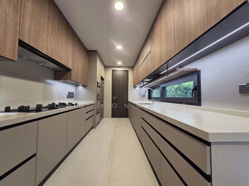 Villas @ Greenbank Park, 50 Greenbank Park, Clementi Park / Upper Bukit Timah, 6 Bedrooms, 5,446 sqft, Semi-Detached House For Sale, by Ong Kong Joo, 500290355 - Kitchen - PropertyGuru.com.sg