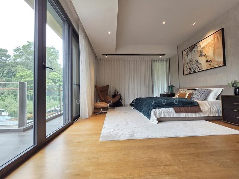 Villas @ Greenbank Park, 50 Greenbank Park, Clementi Park / Upper Bukit Timah, 6 Bedrooms, 5,446 sqft, Semi-Detached House For Sale, by Ong Kong Joo, 500290355 - Bedroom - PropertyGuru.com.sg