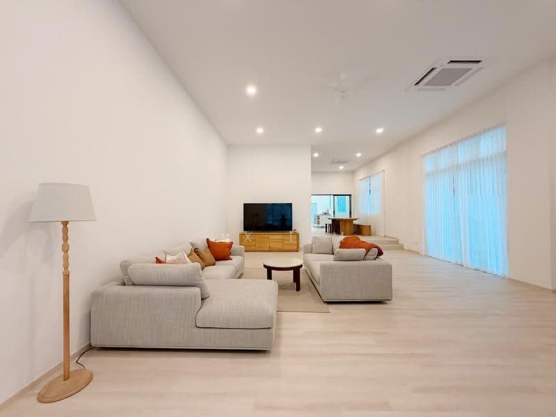District 15 Newly Renovated Semi-D for Rent, East Coast / Marine Parade, 5 Bedrooms, 5,570 sqft, Semi-Detached House For Rent, by Jax Lim, 500290357 - PropertyGuru.com.sg