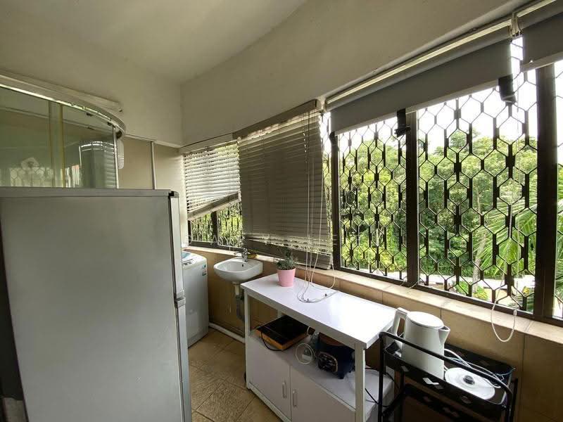 Teresa Ville, 1001 Lower Delta Road, Harbourfront / Telok Blangah, Room Rental, 200 sqft, Condominium For Rent, by Gary Lee, 500290363 - Balcony - PropertyGuru.com.sg