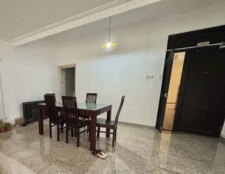 Teresa Ville, 1001 Lower Delta Road, Harbourfront / Telok Blangah, Room Rental, 200 sqft, Condominium For Rent, by Gary Lee, 500290363 - Dining Room - PropertyGuru.com.sg