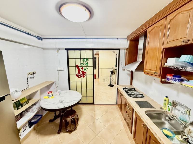 621 Woodlands Drive 52, 621 Woodlands Drive 52, Admiralty / Woodlands, 3 Bedrooms, 1,098 sqft, HDB Flat For Sale, by Kelvin Poh, 500290368 - Kitchen - PropertyGuru.com.sg