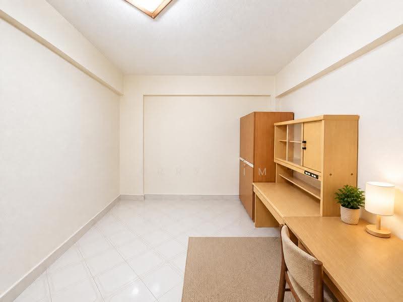 223 Serangoon Avenue 4, 223 Serangoon Avenue 4, Hougang / Punggol / Sengkang, 3 Bedrooms, 1,033 sqft, HDB Flat For Sale, by Jerry Lim, 500290381 - Study - PropertyGuru.com.sg