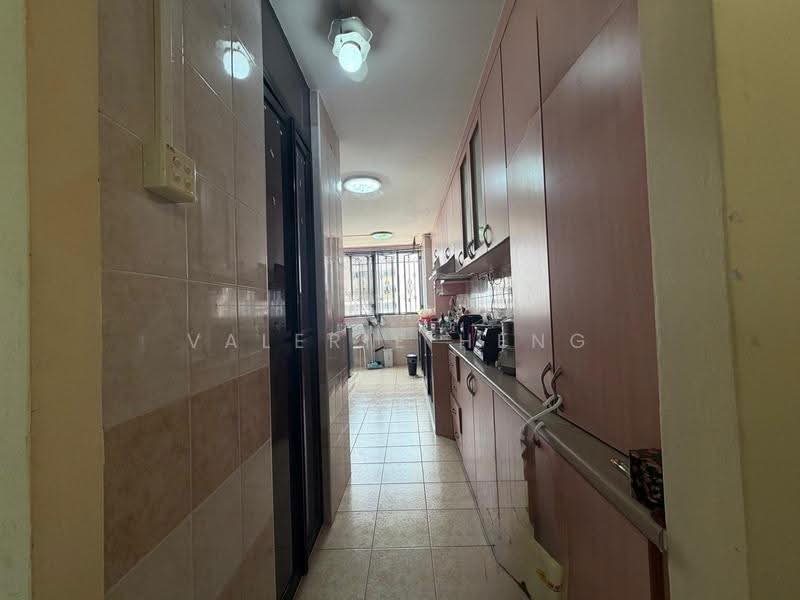 138 Simei Street 1, 138 Simei Street 1, Pasir Ris / Tampines, 3 Bedrooms, 947 sqft, HDB Flat For Sale, by Valerie Heng, 500290392 - Kitchen - PropertyGuru.com.sg
