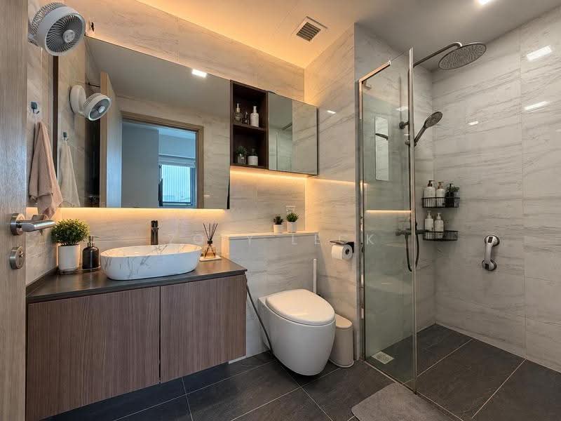 The Alps Residences, 109 Tampines Street 86, Pasir Ris / Tampines, 2 Bedrooms, 689 sqft, Condominium For Sale, by Zoey Leck, 500290396 - Bathroom - PropertyGuru.com.sg