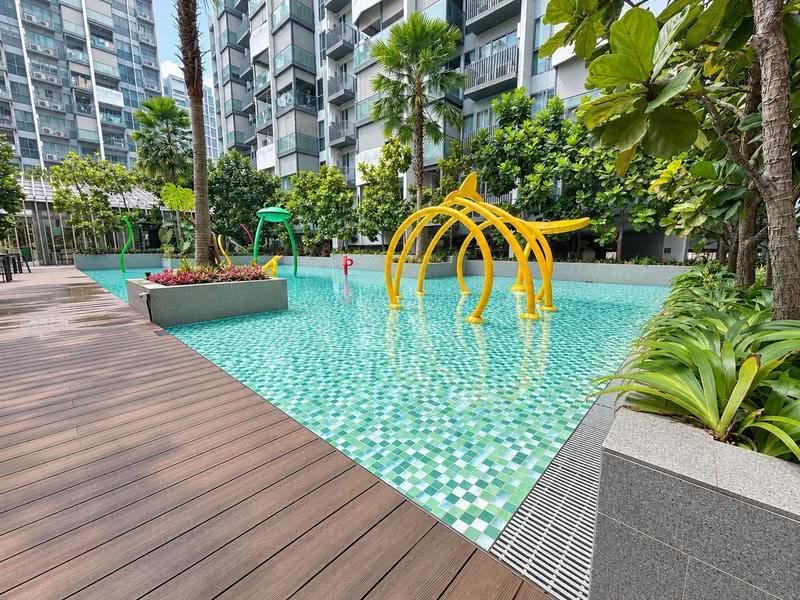 The Alps Residences, 109 Tampines Street 86, Pasir Ris / Tampines, 2 Bedrooms, 689 sqft, Condominium For Sale, by Zoey Leck, 500290396 - Pool - PropertyGuru.com.sg