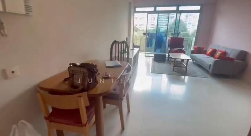 Starville, 62 Lengkong Tiga, Eunos / Geylang / Paya Lebar, 3 Bedrooms, 1,216 sqft, Condominium For Sale, by Junie Lee, 500290408 - PropertyGuru.com.sg