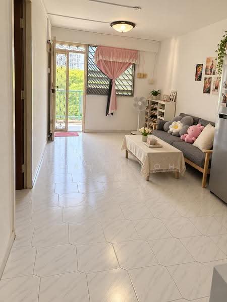 22 Havelock Road, 22 Havelock Road, Alexandra / Commonwealth, Room Rental, 250 sqft, HDB Flat For Rent, by Joanne Koh, 500290418 - Living Room - PropertyGuru.com.sg