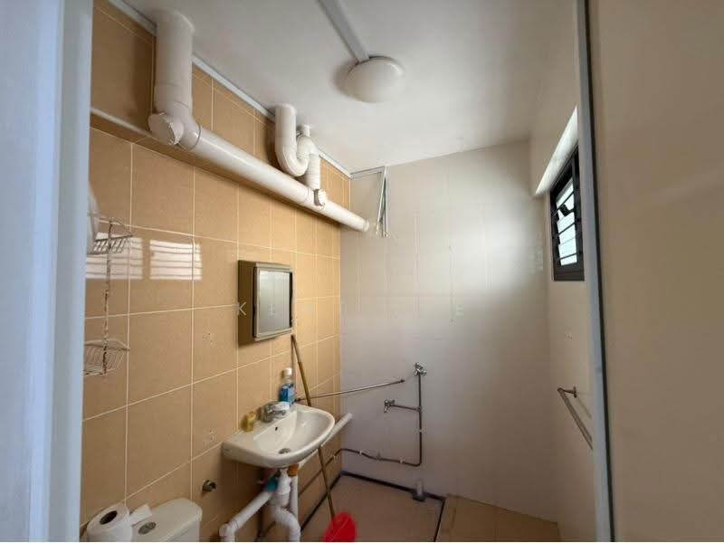 129 Lorong Ah Soo, 129 Lorong Ah Soo, Hougang / Punggol / Sengkang, 3 Bedrooms, 1,119 sqft, HDB Flat For Sale, by Kent Lee, 500290433 - PropertyGuru.com.sg