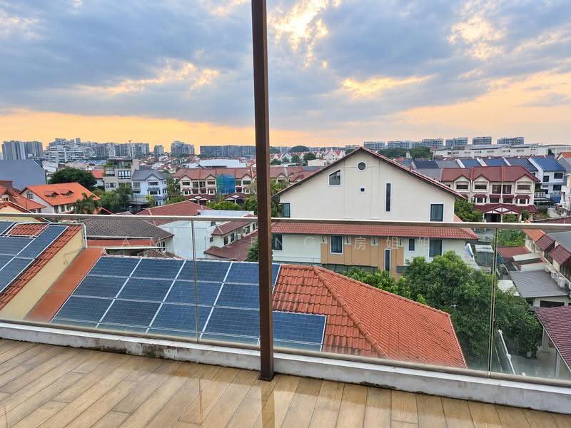 Bedok Avenue Freehold Bungalow, Bedok Ave, Bedok / Upper East Coast, 4 Bedrooms, 8,000 sqft, Detached House For Sale, by Amy Zeng 房姐姐, 500290452 - Exterior - PropertyGuru.com.sg