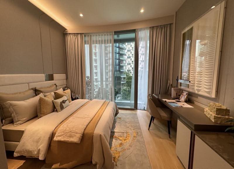 Cliveden at Grange, 100 Grange Road, Tanglin / Holland / Bukit Timah, 4 Bedrooms, 2,842 sqft, Condominium For Sale, by Angela Pai, 500290457 - Bedroom - PropertyGuru.com.sg