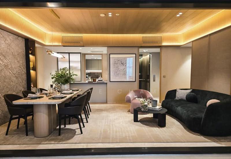 The Serra Residences, 7 Bassein Road, Newton / Novena, 4 Bedrooms, 1,335 sqft, Condominium For Sale, by Raye Cham, 500290462 - Dining Room - PropertyGuru.com.sg