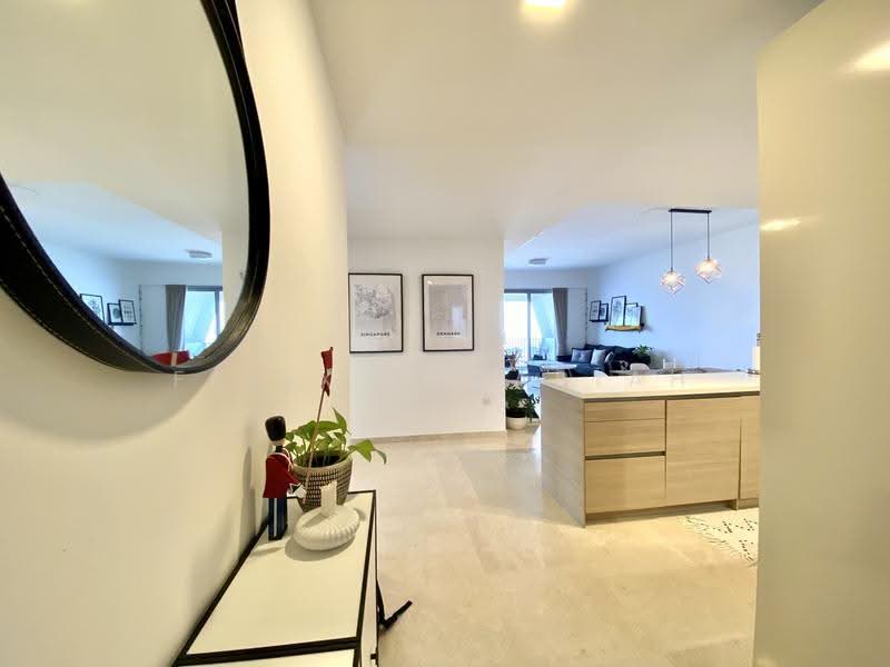 V on Shenton, 5 Shenton Way, Boat Quay / Raffles Place / Marina, 3 Bedrooms, 1,528 sqft, Condominium For Rent, by Felix Zakariah, 500290467 - PropertyGuru.com.sg