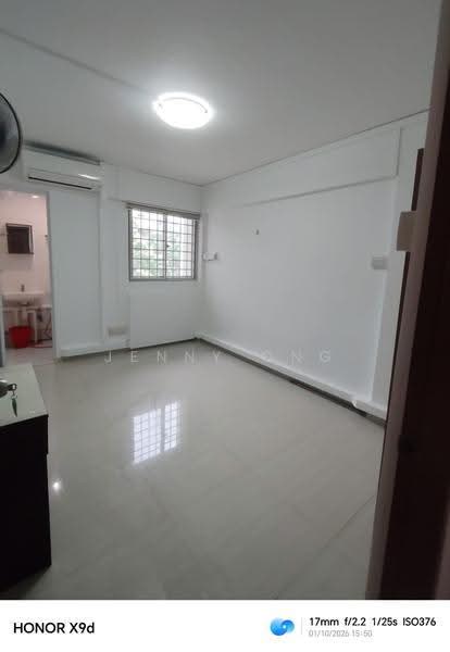 180 Ang Mo Kio Avenue 5, 180 Ang Mo Kio Avenue 5, Ang Mo Kio / Bishan / Thomson, 2 Bedrooms, 732 sqft, HDB Flat For Sale, by Jenny Ong, 500290490 - Bathroom - PropertyGuru.com.sg