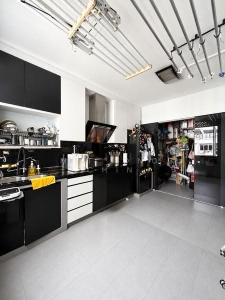864A Tampines Street 83, 864A Tampines Street 83, Pasir Ris / Tampines, 3 Bedrooms, 1,119 sqft, HDB Flat For Sale, by Mei Fong Chin, 500290499 - Kitchen - PropertyGuru.com.sg