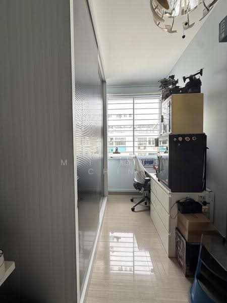 864A Tampines Street 83, 864A Tampines Street 83, Pasir Ris / Tampines, 3 Bedrooms, 1,119 sqft, HDB Flat For Sale, by Mei Fong Chin, 500290499 - Bedroom 3 - PropertyGuru.com.sg