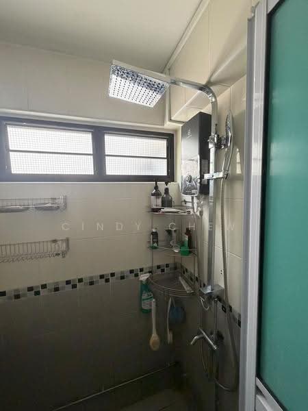 187 Boon Lay Avenue, 187 Boon Lay Avenue, Boon Lay / Jurong / Tuas, Room Rental, 150 sqft, HDB Flat For Rent, by Cindy Chew, 500290510 - Bathroom - PropertyGuru.com.sg