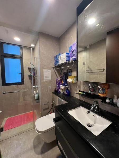Park Colonial, 12 Woodleigh Lane, Macpherson / Potong Pasir, 5 Bedrooms, 1,711 sqft, Condominium For Sale, by Irene Low, 500290528 - Bathroom 2 - PropertyGuru.com.sg
