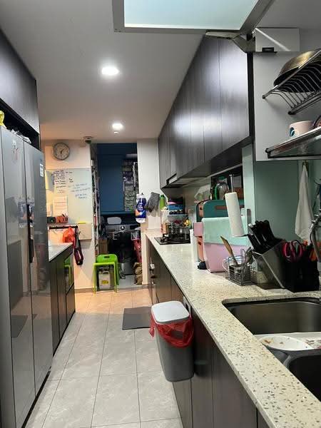 Park Colonial, 12 Woodleigh Lane, Macpherson / Potong Pasir, 5 Bedrooms, 1,711 sqft, Condominium For Sale, by Irene Low, 500290528 - Kitchen - PropertyGuru.com.sg
