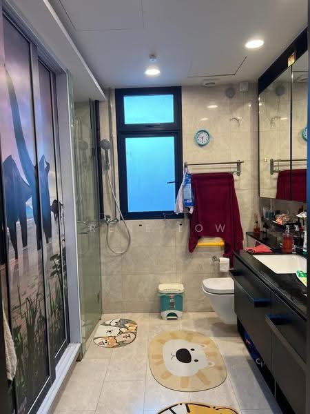 Park Colonial, 12 Woodleigh Lane, Macpherson / Potong Pasir, 5 Bedrooms, 1,711 sqft, Condominium For Sale, by Irene Low, 500290528 - Master Bathroom - PropertyGuru.com.sg