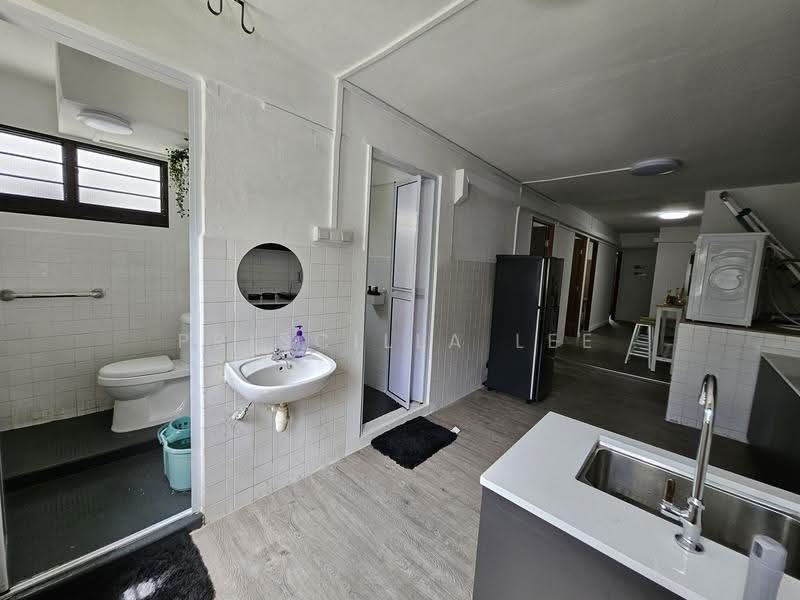 603 CLEMENTI WEST STREET 1, Buona Vista / West Coast / Clementi New Town, 1,625 sqft, Shop / Shophouse For Sale, by Priscilla Lee, 500290533 - Bathroom - CommercialGuru.com.sg