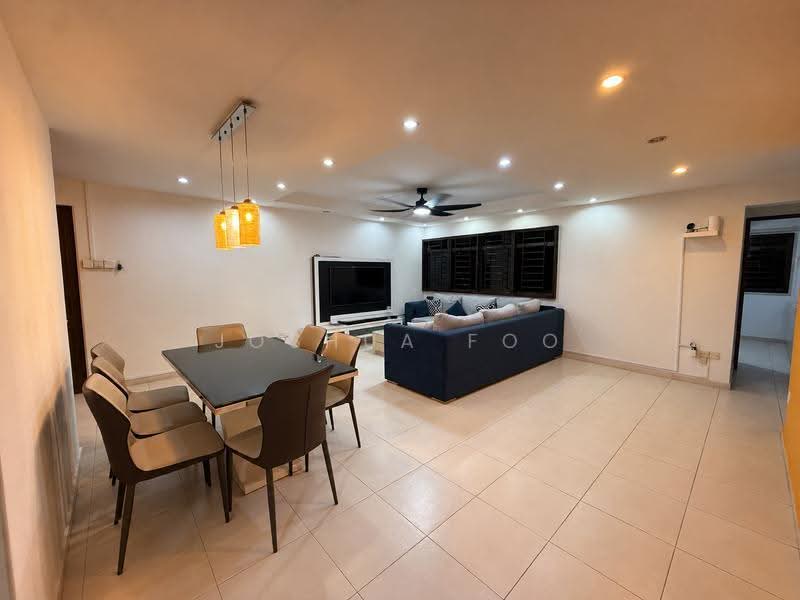 684B Choa Chu Kang Crescent, 684B Choa Chu Kang Crescent, Dairy Farm / Bukit Panjang / Choa Chu Kang, 3 Bedrooms, 1,186 sqft, HDB Flat For Sale, by Joshua Foo, 500290536 - Living Room - PropertyGuru.com.sg
