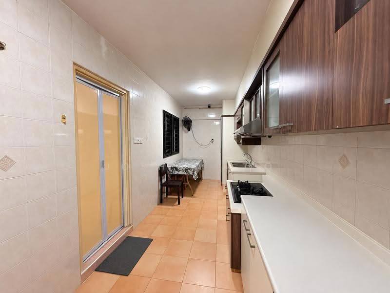 684B Choa Chu Kang Crescent, 684B Choa Chu Kang Crescent, Dairy Farm / Bukit Panjang / Choa Chu Kang, 3 Bedrooms, 1,186 sqft, HDB Flat For Sale, by Joshua Foo, 500290536 - Kitchen - PropertyGuru.com.sg