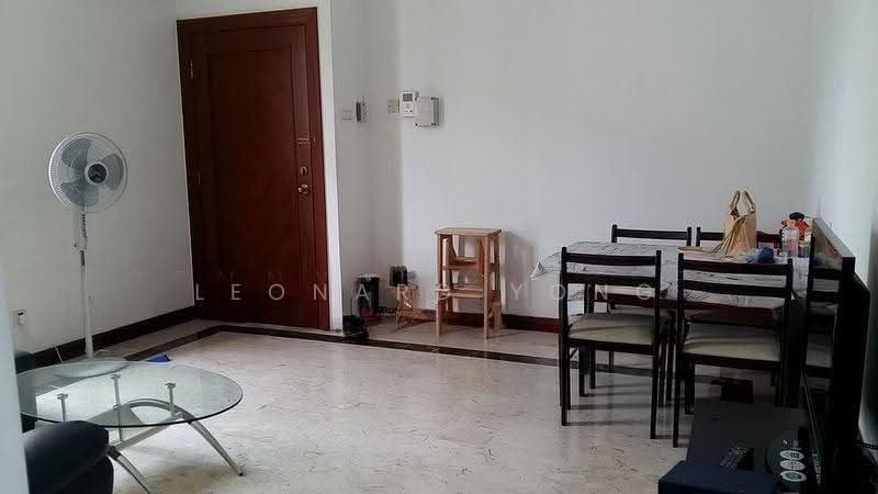 Trellis Towers, 700 Toa Payoh Lorong 1, Balestier / Toa Payoh, Room Rental, 96 sqft, Condominium For Rent, by Leonard Yong, 500290539 - Living Room - PropertyGuru.com.sg