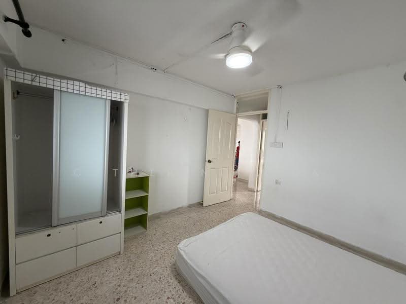 119 Hougang Avenue 1, 119 Hougang Avenue 1, Hougang / Punggol / Sengkang, 2 Bedrooms, 721 sqft, HDB Flat For Sale, by Catherine Chua, 500290542 - Bedroom - PropertyGuru.com.sg