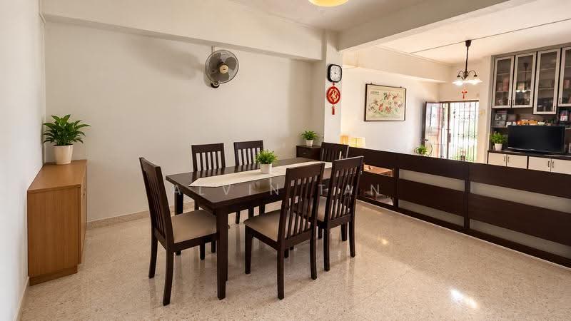 TERRACE HOUSE IN JOO CHIAT FOR SALE, CARPMAEL/JOO CHIAT/CEYLON, East Coast / Marine Parade, 4 Bedrooms, 2,500 sqft, Terraced House For Sale, by Alvin Tan, 500290552 - Dining Room - PropertyGuru.com.sg
