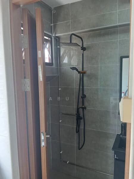 152 Yung Ho Road, 152 Yung Ho Road, Boon Lay / Jurong / Tuas, 3 Bedrooms, 1,001 sqft, HDB Flat For Rent, by Abu ., 500290554 - Bathroom - PropertyGuru.com.sg