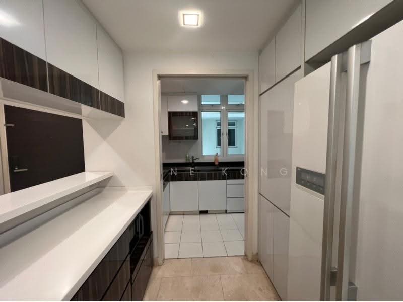 Monterey Park Condominium, 33 West Coast Rise, Buona Vista / West Coast / Clementi New Town, 3 Bedrooms, 1,249 sqft, Condominium For Sale, by Celine Kong, 500290557 - PropertyGuru.com.sg