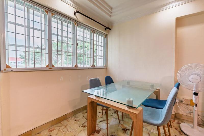 141 Tampines Street 12, 141 Tampines Street 12, Pasir Ris / Tampines, 3 Bedrooms, 1,141 sqft, HDB Flat For Sale, by Alton Nah, 500290558 - Dining Room - PropertyGuru.com.sg