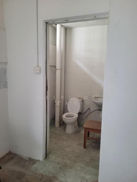 1 Lorong 16 Geylang, 1 Lorong 16 Geylang, Eunos / Geylang / Paya Lebar, 6,380 sqft, Office For Sale, by Delphine Tan, 500290609 - CommercialGuru.com.sg
