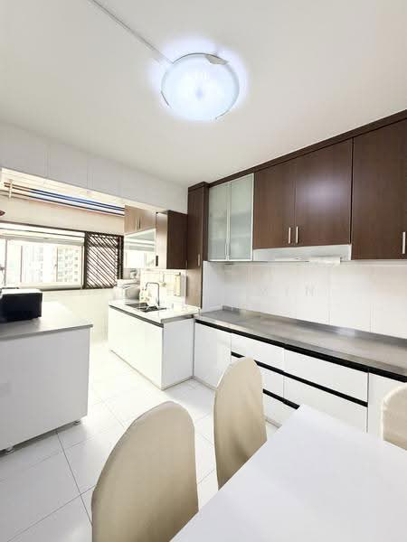 448 Bright Hill Drive, 448 Bright Hill Drive, Ang Mo Kio / Bishan / Thomson, 3 Bedrooms, 1,172 sqft, HDB Flat For Rent, by Lin Hui Min Jerlyn, 500290620 - Kitchen - PropertyGuru.com.sg