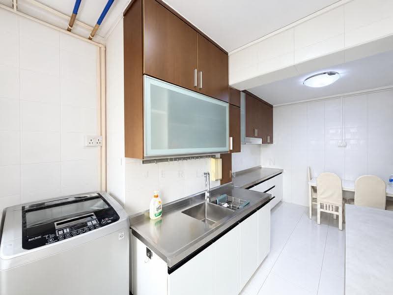 448 Bright Hill Drive, 448 Bright Hill Drive, Ang Mo Kio / Bishan / Thomson, 3 Bedrooms, 1,172 sqft, HDB Flat For Rent, by Lin Hui Min Jerlyn, 500290620 - Kitchen - PropertyGuru.com.sg