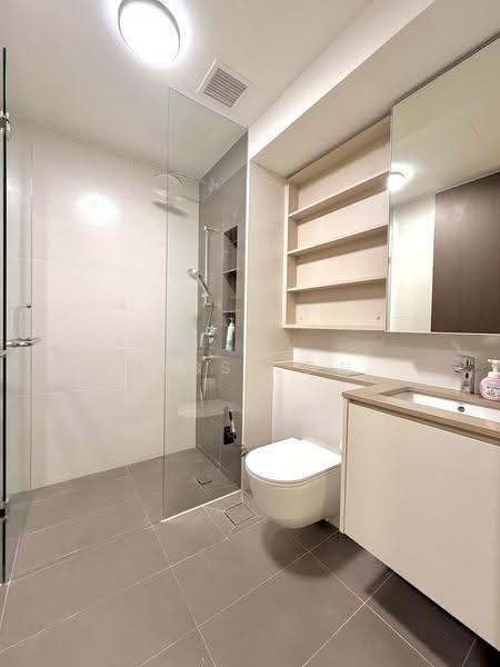 The Gazania, 5 How Sun Drive, Hougang / Punggol / Sengkang, 2 Bedrooms, 700 sqft, Condominium For Sale, by Sebs Low, 500290623 - Bathroom - PropertyGuru.com.sg