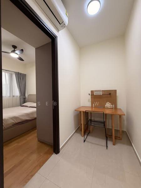 The Gazania, 5 How Sun Drive, Hougang / Punggol / Sengkang, 2 Bedrooms, 700 sqft, Condominium For Sale, by Sebs Low, 500290623 - Bedroom - PropertyGuru.com.sg