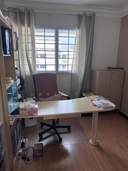 312 Bukit Batok Street 32, 312 Bukit Batok Street 32, Dairy Farm / Bukit Panjang / Choa Chu Kang, 3 Bedrooms, 980 sqft, HDB Flat For Sale, by David Tan, 500290624 - Study - PropertyGuru.com.sg