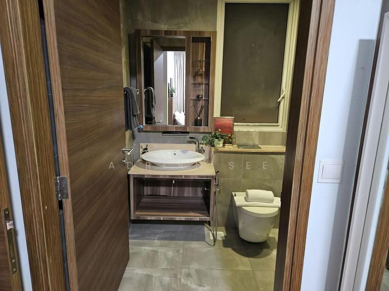 The Nautical, 93 Jalan Sendudok, Sembawang / Yishun, 2 Bedrooms, 764 sqft, Condominium For Sale, by Adrian See, 500290631 - Bathroom - PropertyGuru.com.sg