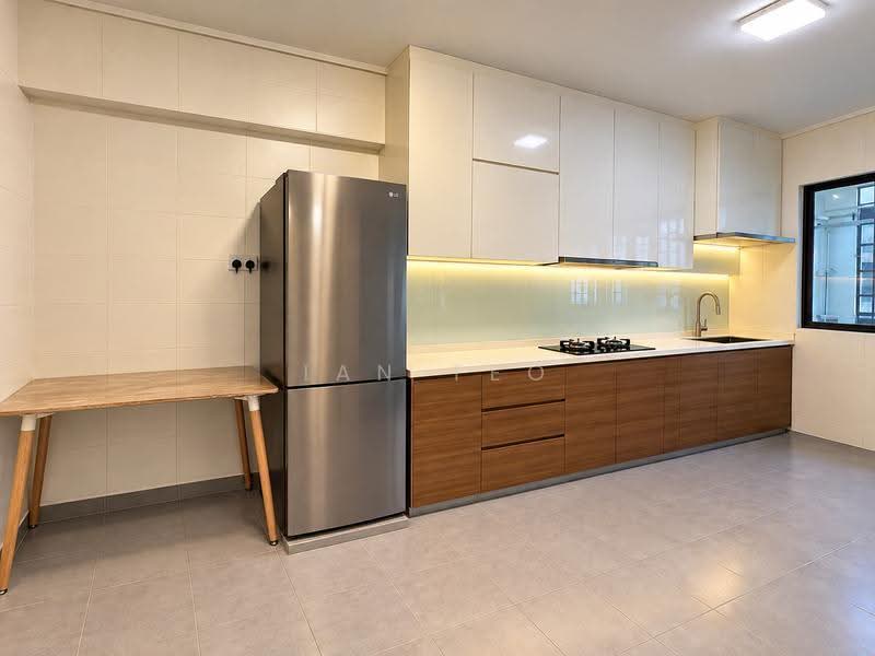 146 Rivervale Drive, 146 Rivervale Drive, Hougang / Punggol / Sengkang, 3 Bedrooms, 1,248 sqft, HDB Flat For Sale, by Ian Teo, 500290660 - Kitchen - PropertyGuru.com.sg
