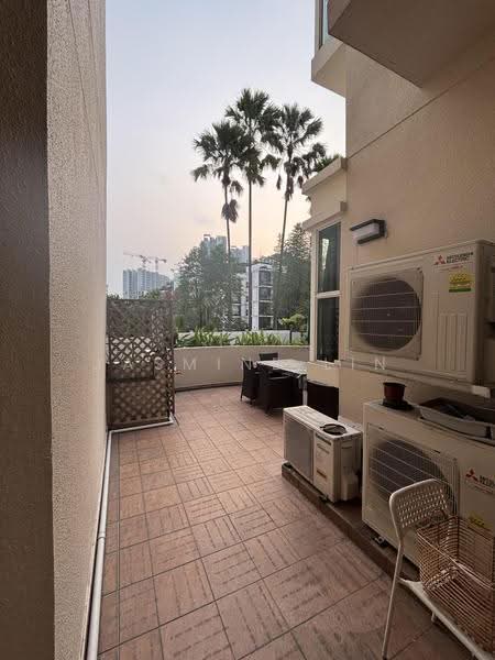 Sheares Ville, 9 Holt Road, Tanglin / Holland / Bukit Timah, 3 Bedrooms, 2,067 sqft, Condominium For Sale, by Jasmine Lin, 500290681 - Balcony - PropertyGuru.com.sg