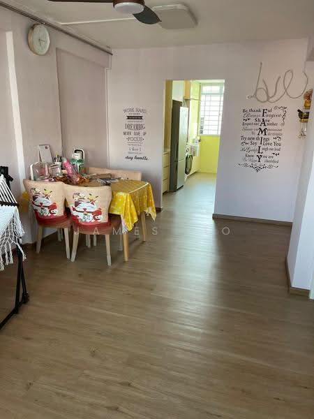 417 Tampines Street 41, 417 Tampines Street 41, Pasir Ris / Tampines, 2 Bedrooms, 646 sqft, HDB Flat For Sale, by James Yeo, 500290684 - Dining Room - PropertyGuru.com.sg
