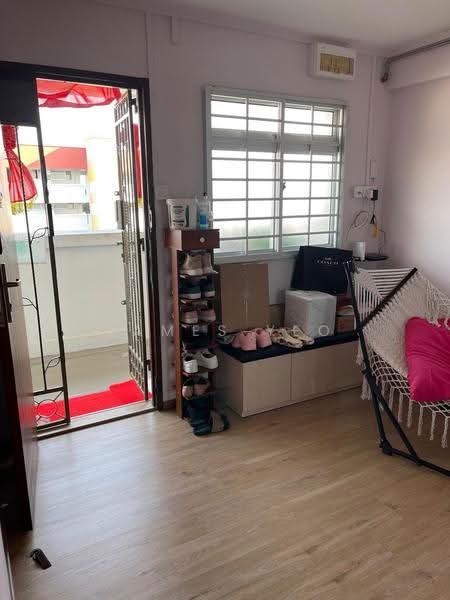 417 Tampines Street 41, 417 Tampines Street 41, Pasir Ris / Tampines, 2 Bedrooms, 646 sqft, HDB Flat For Sale, by James Yeo, 500290684 - Entrance - PropertyGuru.com.sg