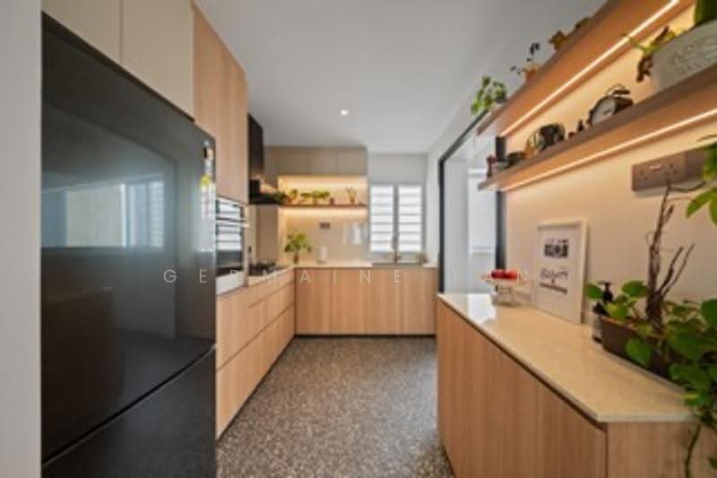 154 Gangsa Road, 154 Gangsa Road, Dairy Farm / Bukit Panjang / Choa Chu Kang, 3 Bedrooms, 1,302 sqft, HDB Flat For Sale, by Germaine Tan, 500290686 - Kitchen - PropertyGuru.com.sg