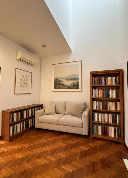 Eminence Landed Renovated Terrace near Kovan MRT, Kovan, Simon Road, Florence Road, Simon Lane, Lowland Road, Hougang / Punggol / Sengkang, 5 Bedrooms, 2,460 sqft, Terraced House For Sale, by Catherine Lee, 500290703 - Study - PropertyGuru.com.sg