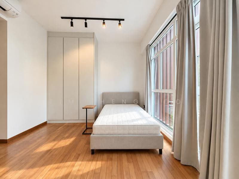 Palm Grove Regency, 12C Palm Grove Avenue, Hougang / Punggol / Sengkang, 5 Bedrooms, 2,863 sqft, Cluster House For Sale, by Lim Sheng Loo, 500290706 - Bedroom - PropertyGuru.com.sg